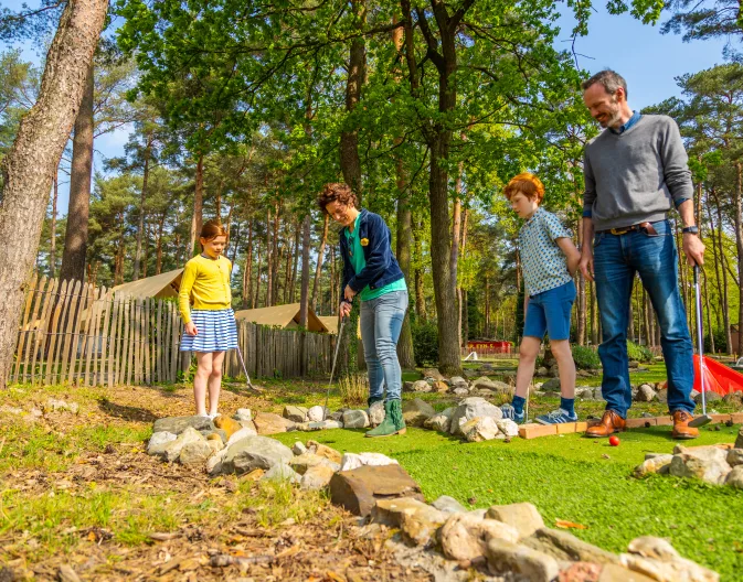 Hoge Kempen Family Mini Golf Forest Smile