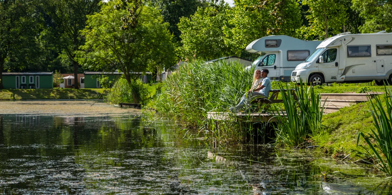 EuroParcs-het-Amsterdamse-Bos-camping-couple