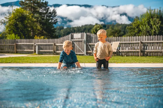 EuroParcs Hermagor Nassfeld Austria Carinthia Children Swimming Pool Splashing Mountains
