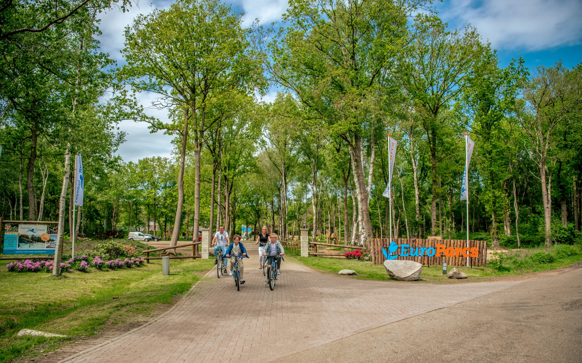 EuroParcs Ruinen Hemelvaart Weekend Weg 2023 Bloemen Bos Drenthe