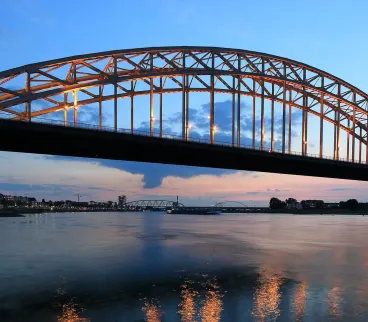 waalbrug nijmegen netherlands