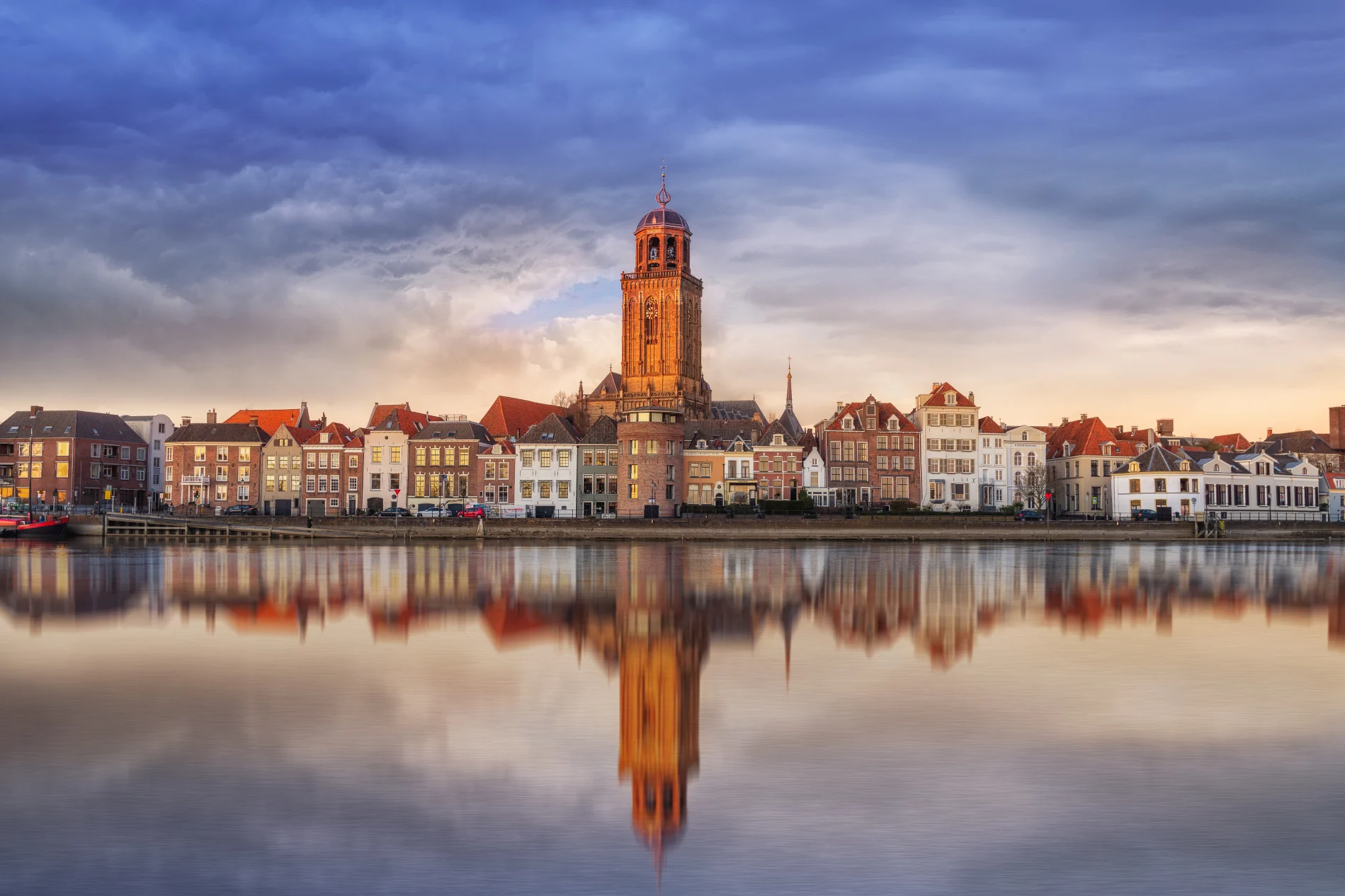 deventer-ijssel-skyline-unsplash