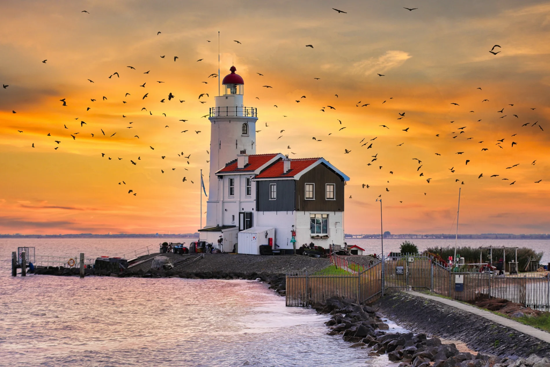 Marken lighthouse header