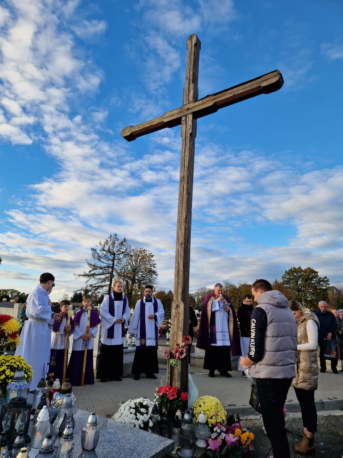 Uroczystość Wszystkich Świętych - Parafia Jawiszowice św. Marcina Biskupa 2023