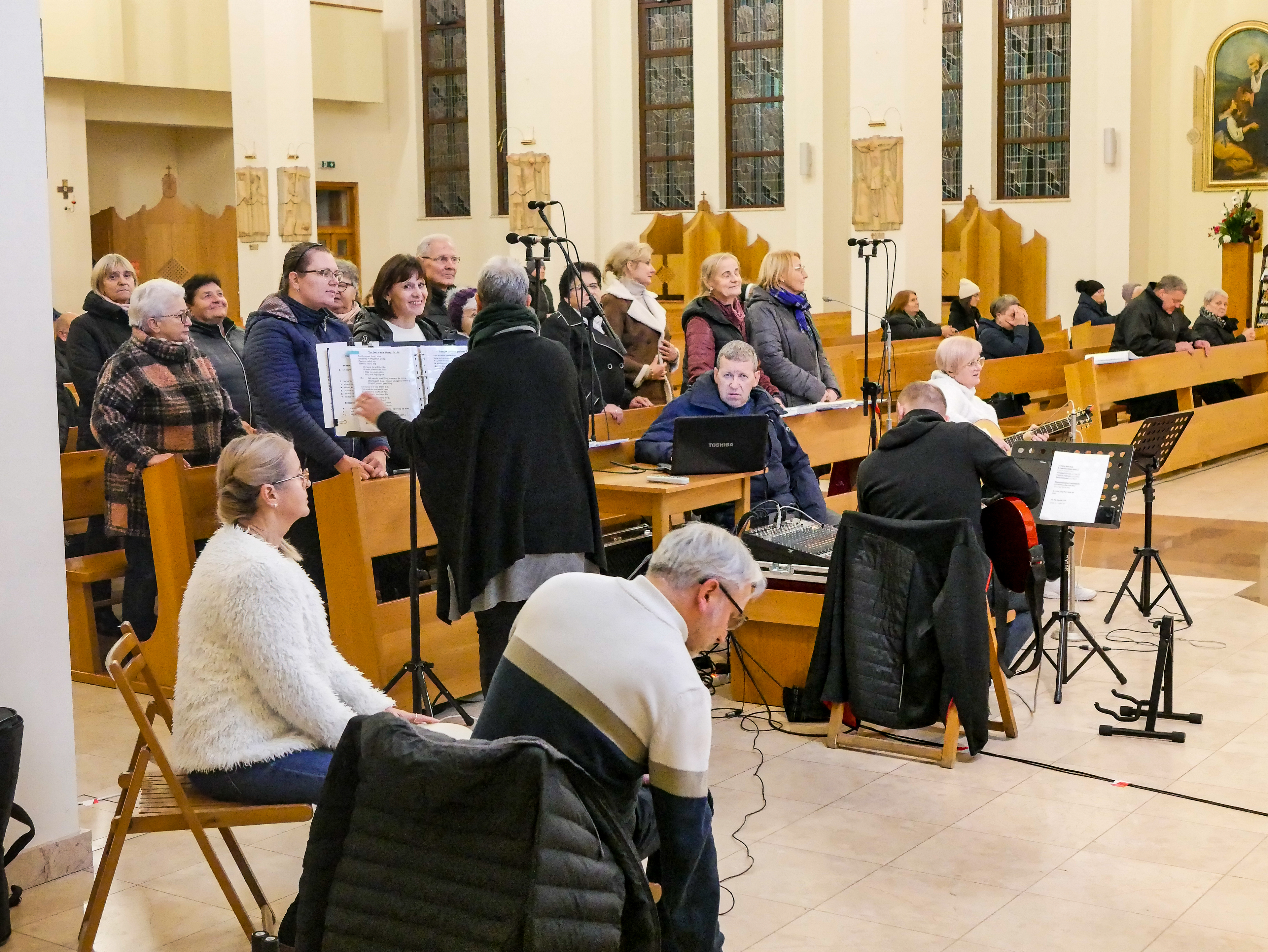 Parafialne czuwanie w kościele NSPJ w Kętach - Parafia Jawiszowice św. Marcina Bpa