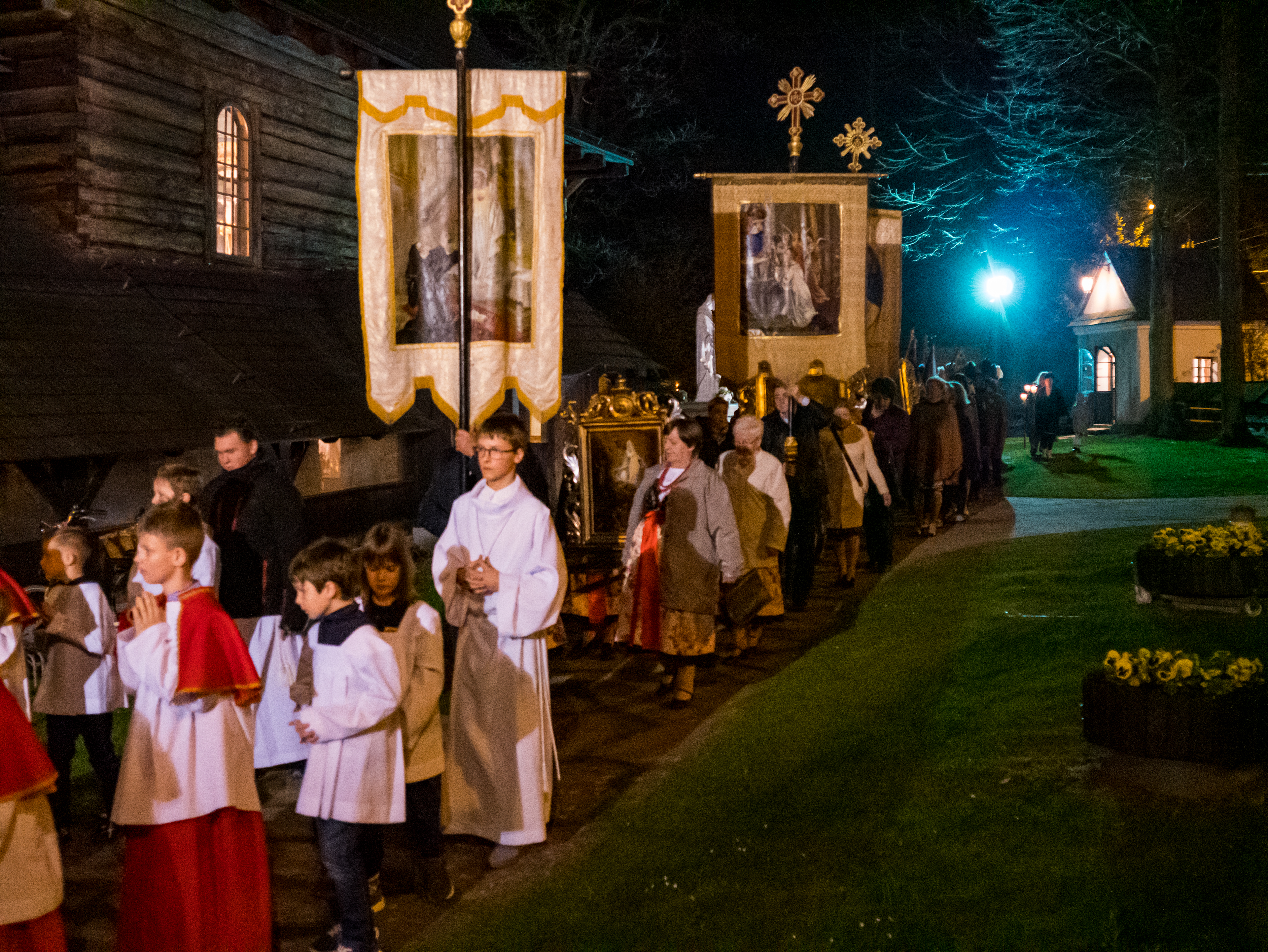 Wigilia Paschalna - Parafia Jawiszowice św. Marcina Bp.