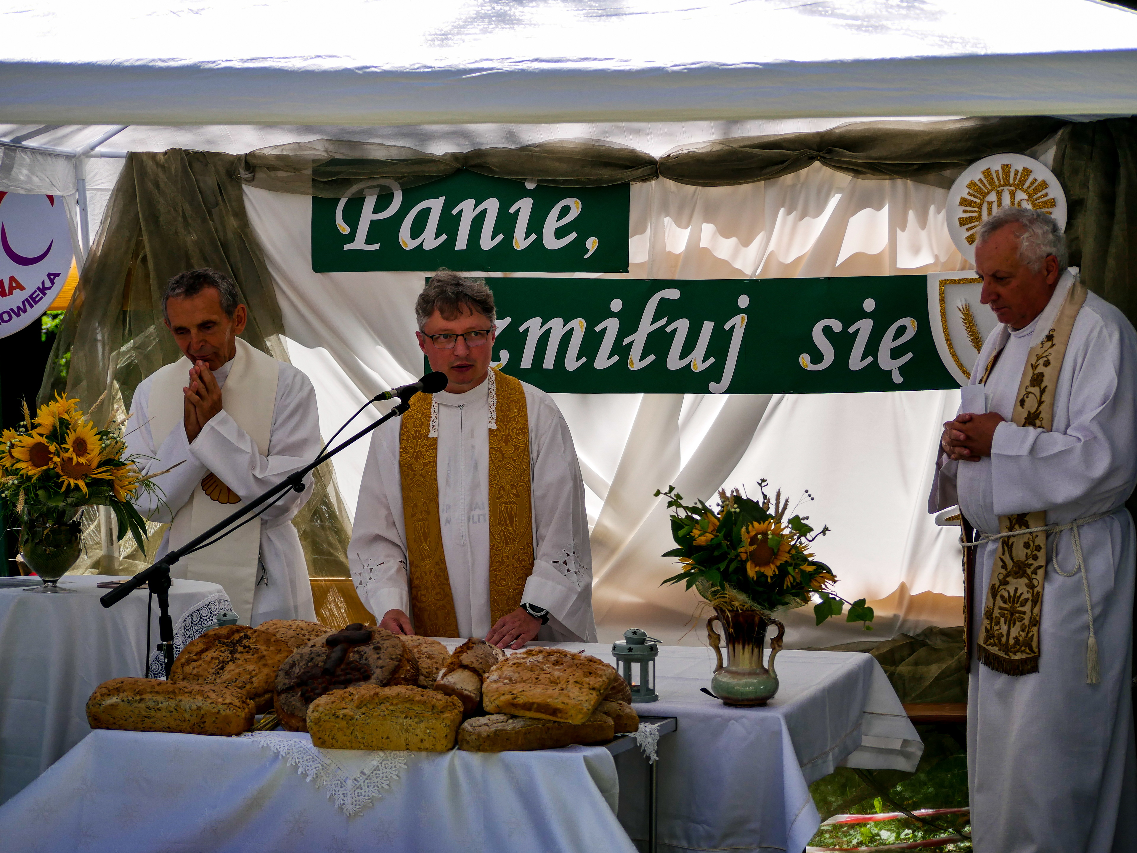 Ewangelizacja w Beskidach z Krzewem Winnym - Parafia Jawiszowice św. Marcina Bp.