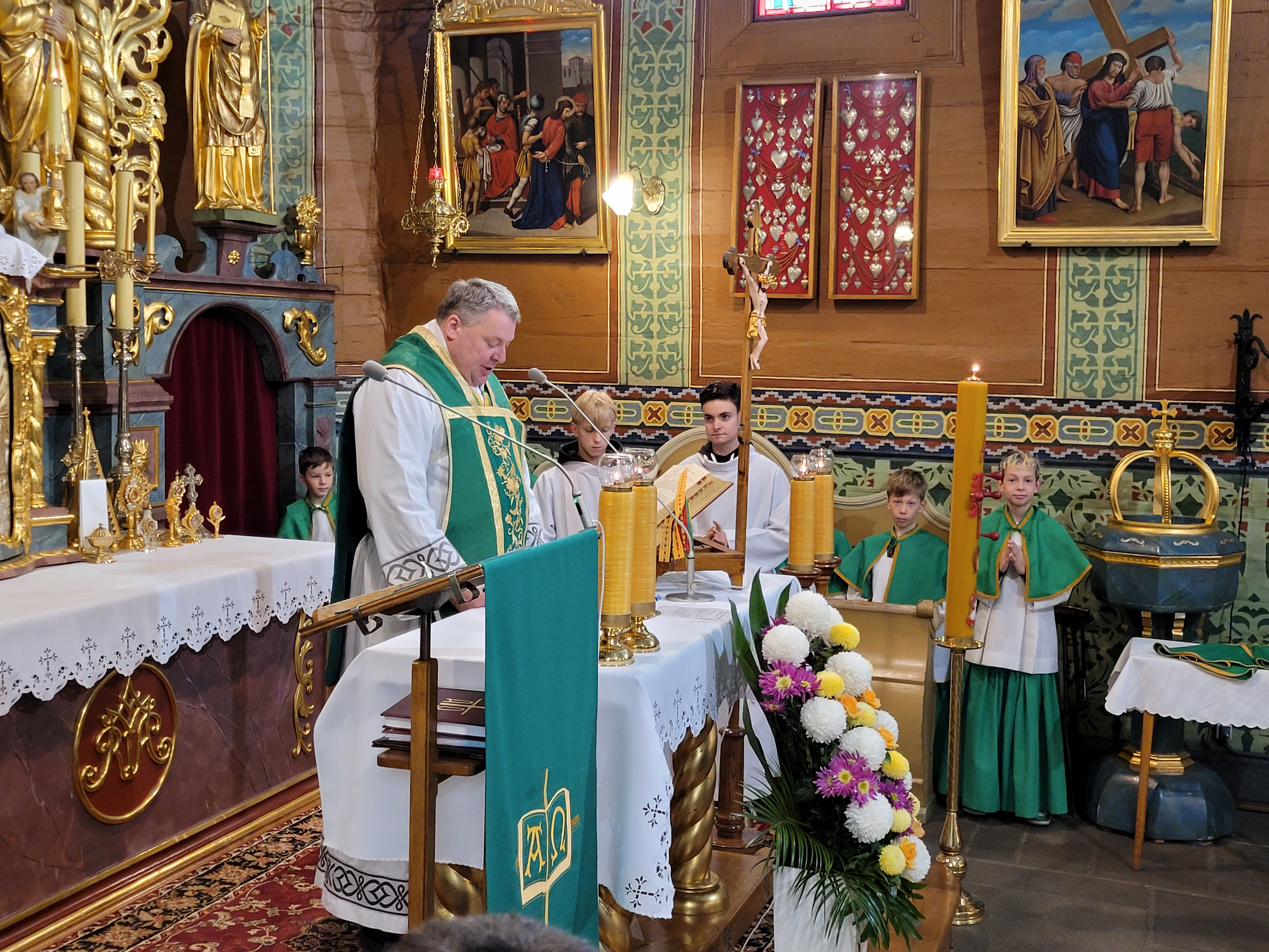 Błogosławieństwo kandydatów na Ministrantów - Parafia Jawiszowice św. Marcina Bpa.