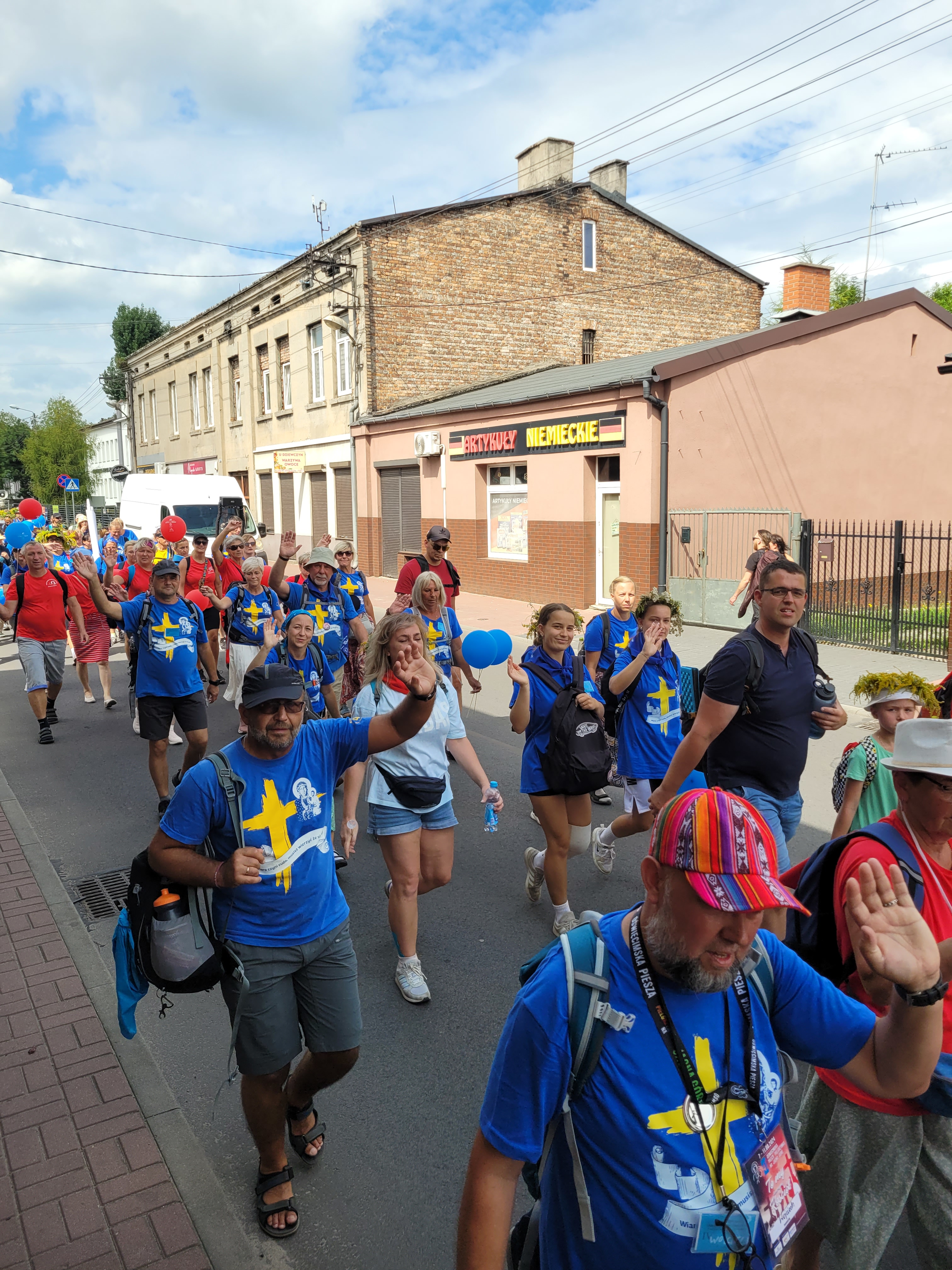 41. Piesza Pielgrzymka na Jasną Górę dekanatu Jawiszowickiego - Parafia Jawiszowice św. Marcina Bp.