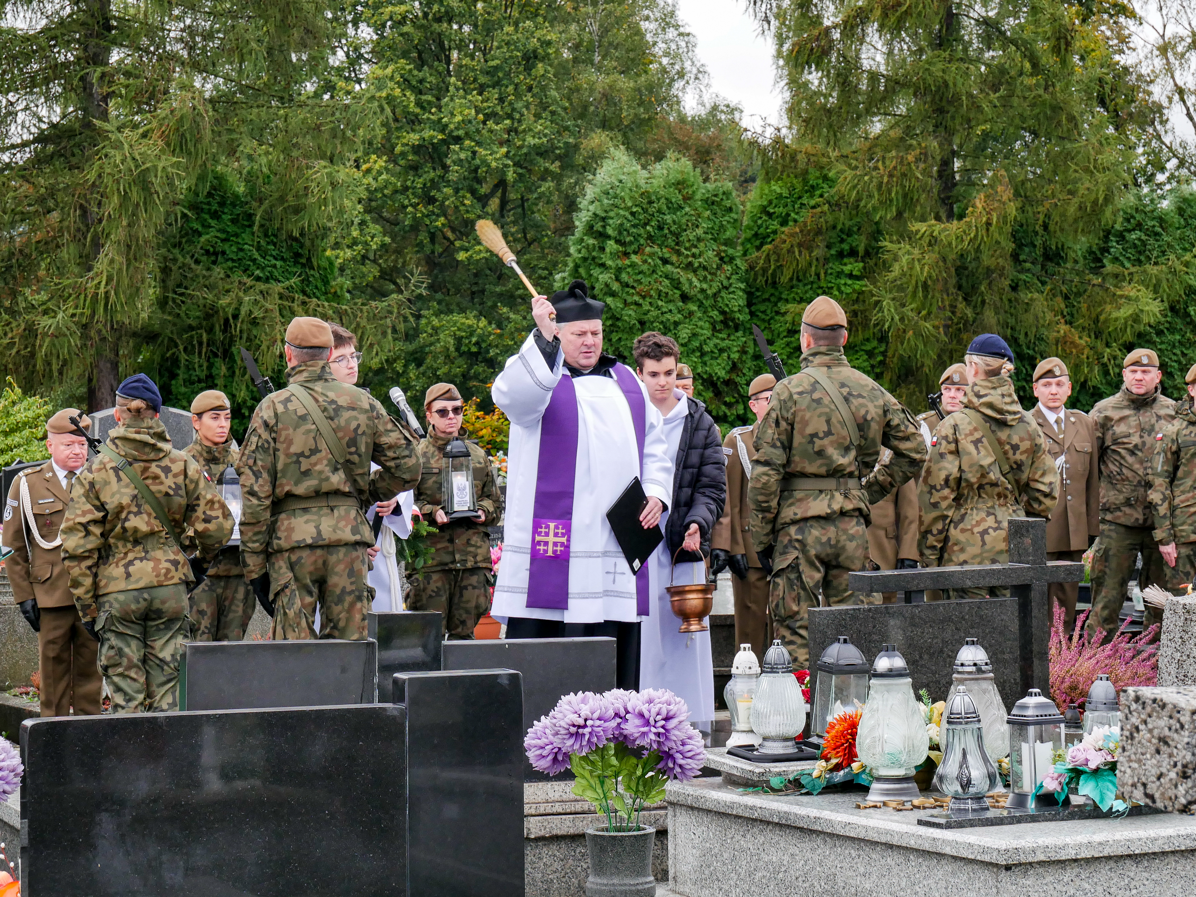 Dziękczynienie za nadanie im. płk. Jana Wawrzyczka 112 Batalionowi Lekkiej Piechoty w Oświęcimiu - Parafia Jawiszowice św. Marcina Bpa