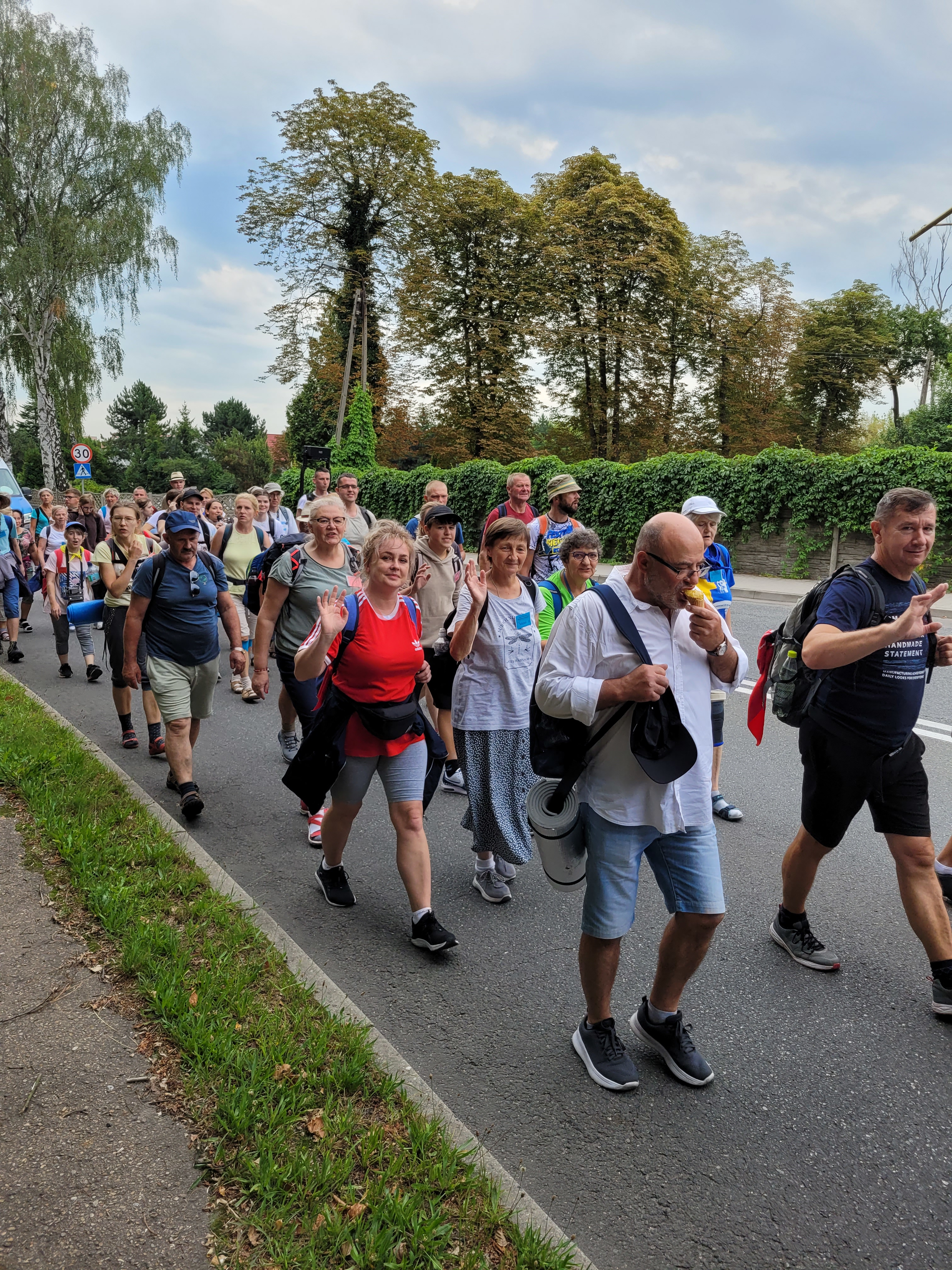 41. Piesza Pielgrzymka na Jasną Górę dekanatu Jawiszowickiego - Parafia Jawiszowice św. Marcina Bp.