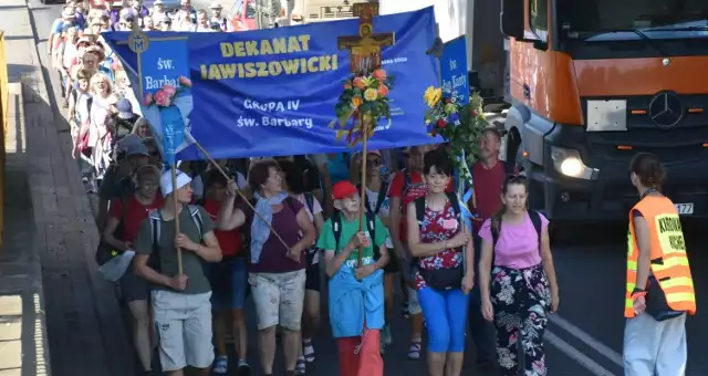 41. Piesza Pielgrzymka na Jasną Górę dekanatu Jawiszowickiego - Parafia Jawiszowice św. Marcina Bp.