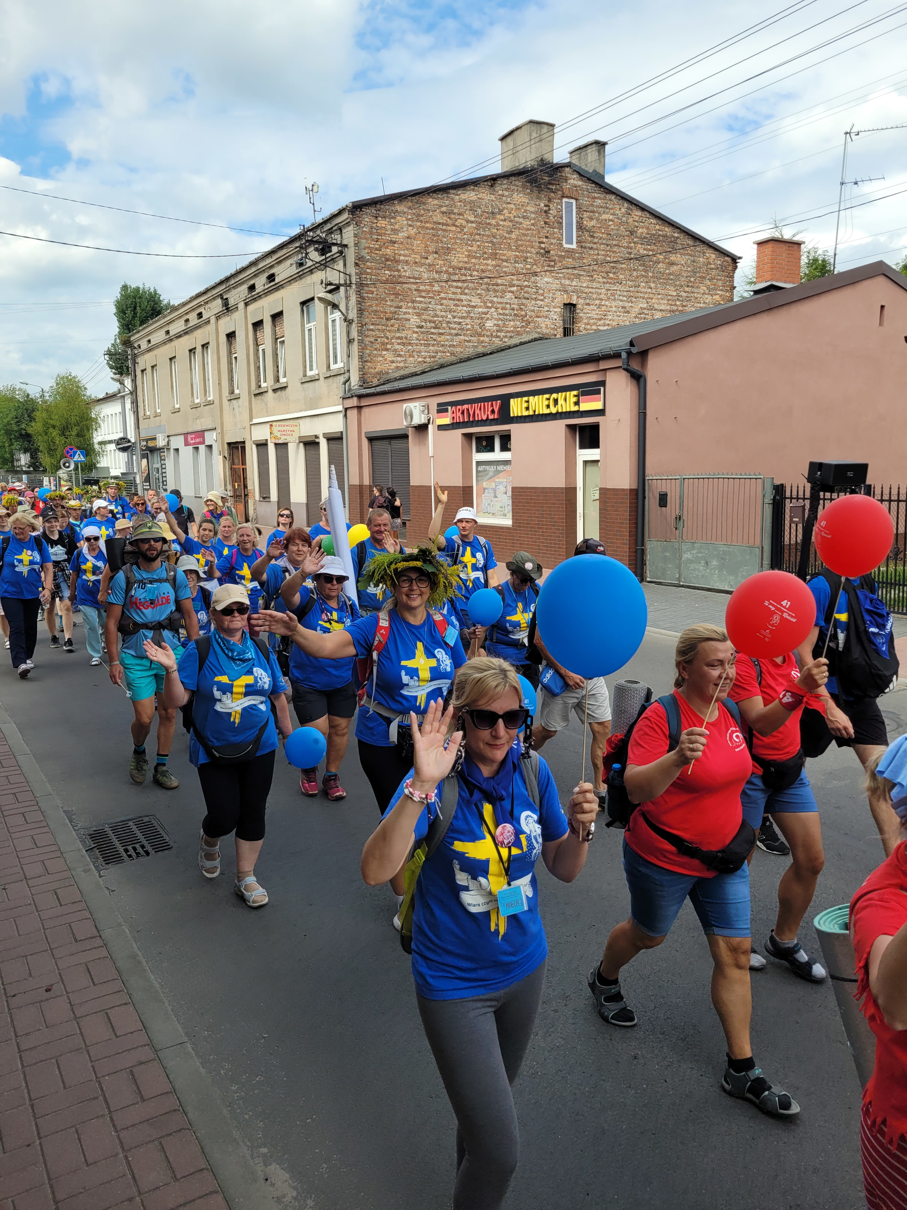 41. Piesza Pielgrzymka na Jasną Górę dekanatu Jawiszowickiego - Parafia Jawiszowice św. Marcina Bp.