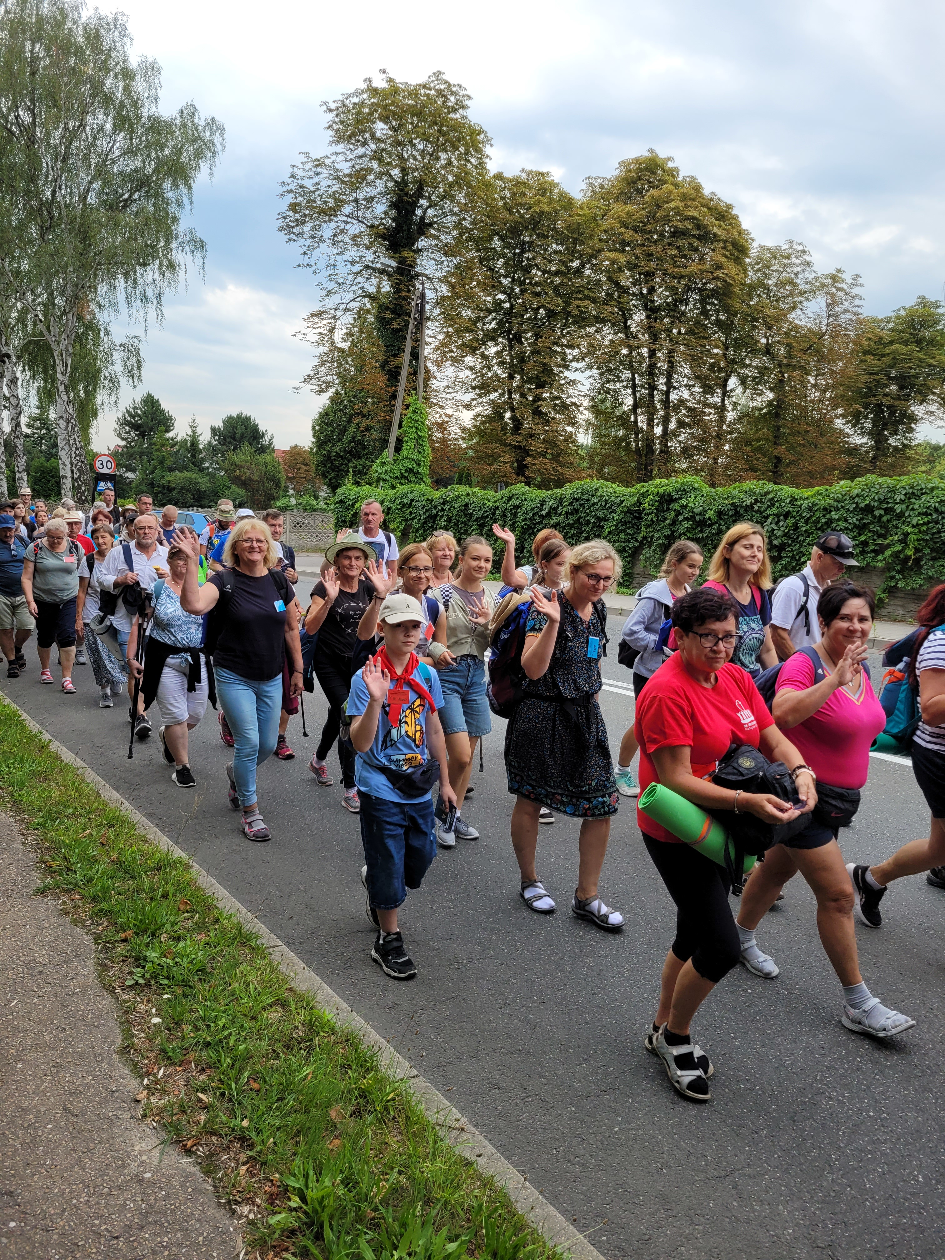 41. Piesza Pielgrzymka na Jasną Górę dekanatu Jawiszowickiego - Parafia Jawiszowice św. Marcina Bp.