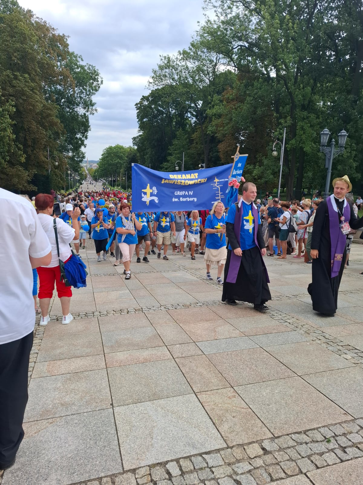 41. Piesza Pielgrzymka na Jasną Górę dekanatu Jawiszowickiego - Parafia Jawiszowice św. Marcina Bp.