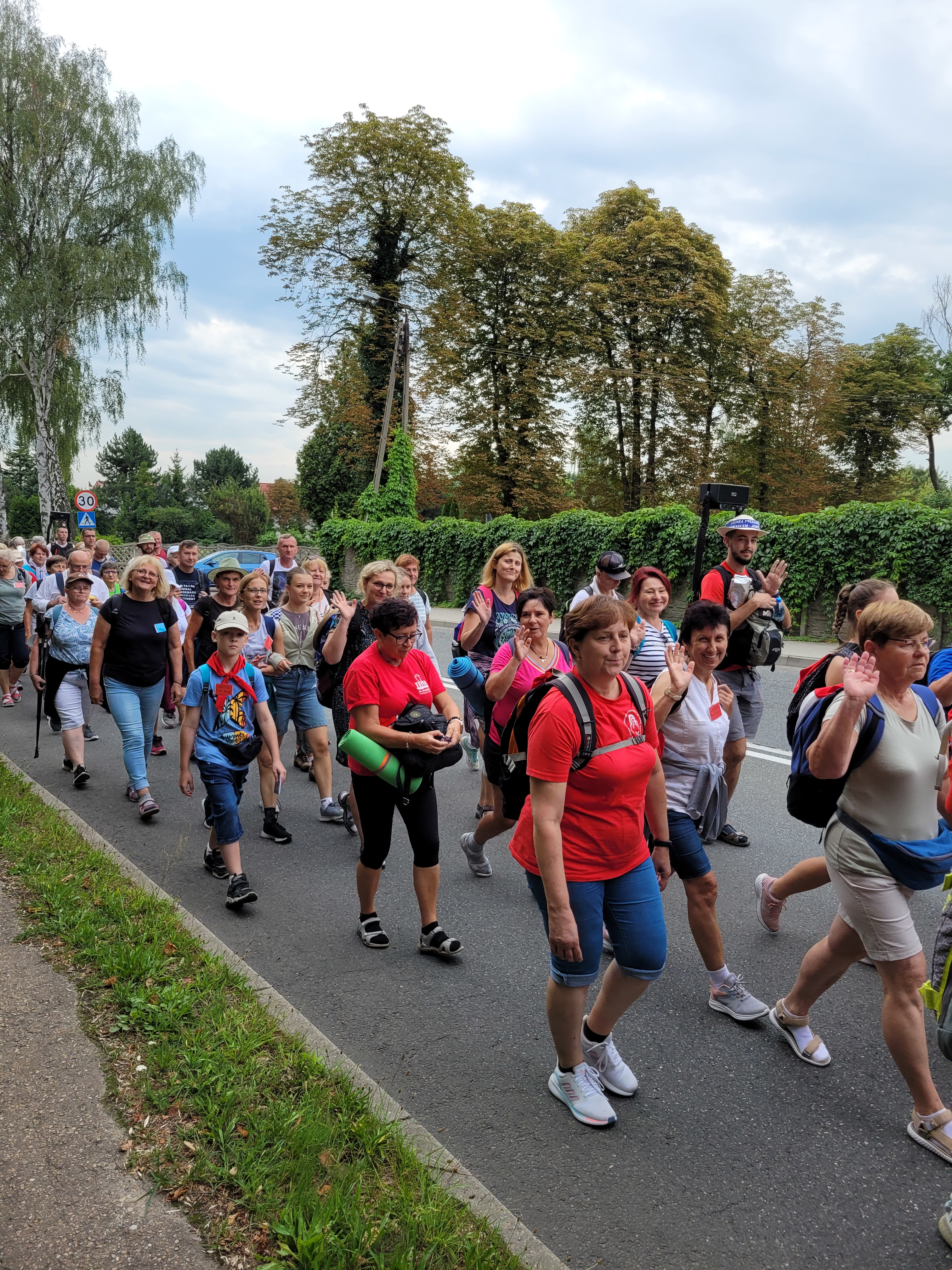 41. Piesza Pielgrzymka na Jasną Górę dekanatu Jawiszowickiego - Parafia Jawiszowice św. Marcina Bp.