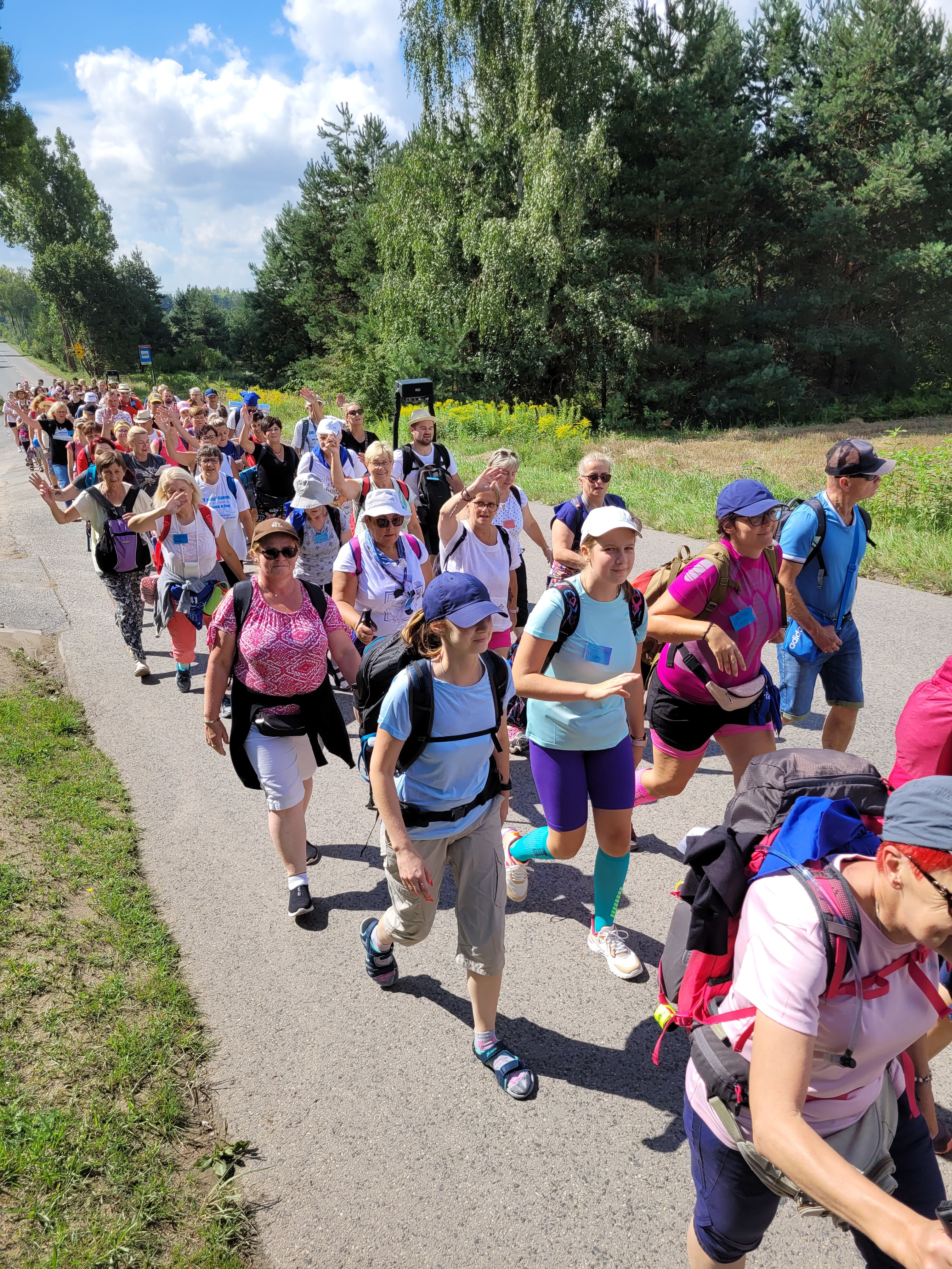 41. Piesza Pielgrzymka na Jasną Górę dekanatu Jawiszowickiego - Parafia Jawiszowice św. Marcina Bp.