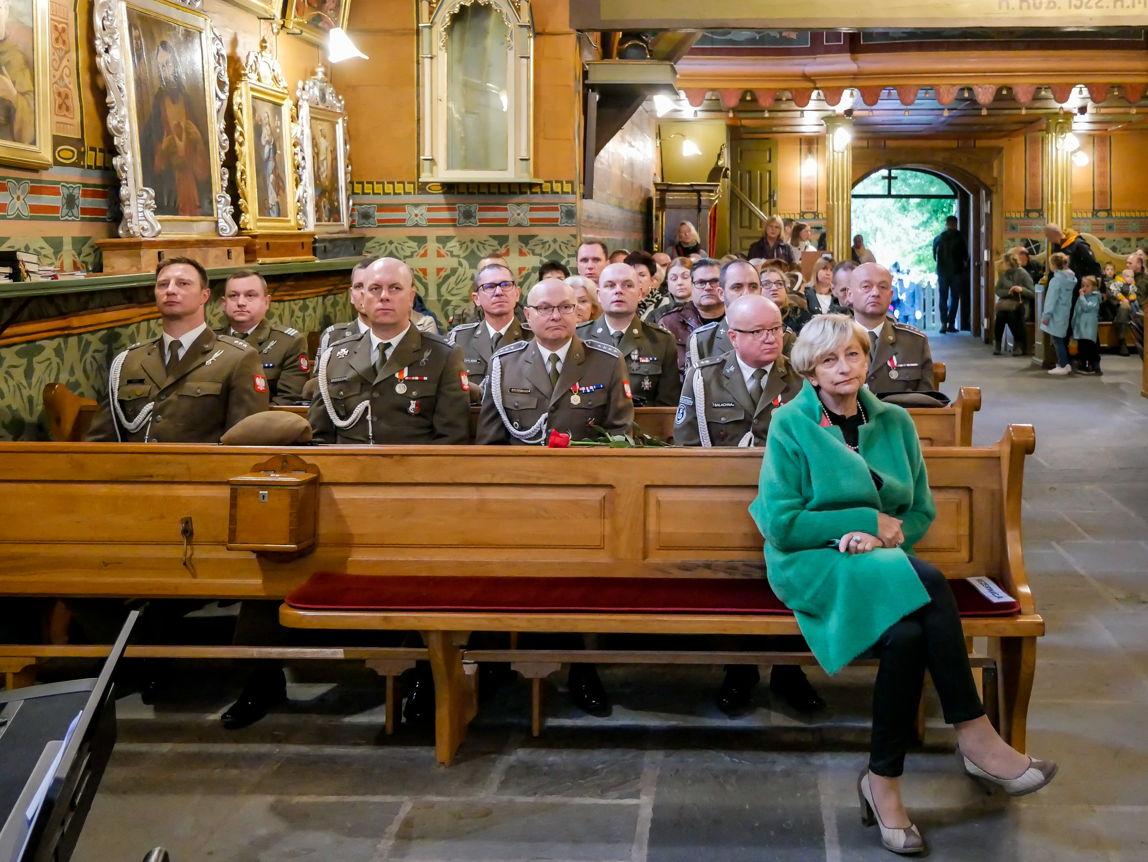 Dziękczynienie za nadanie im. płk. Jana Wawrzyczka 112 Batalionowi Lekkiej Piechoty w Oświęcimiu - Parafia Jawiszowice św. Marcina Bpa