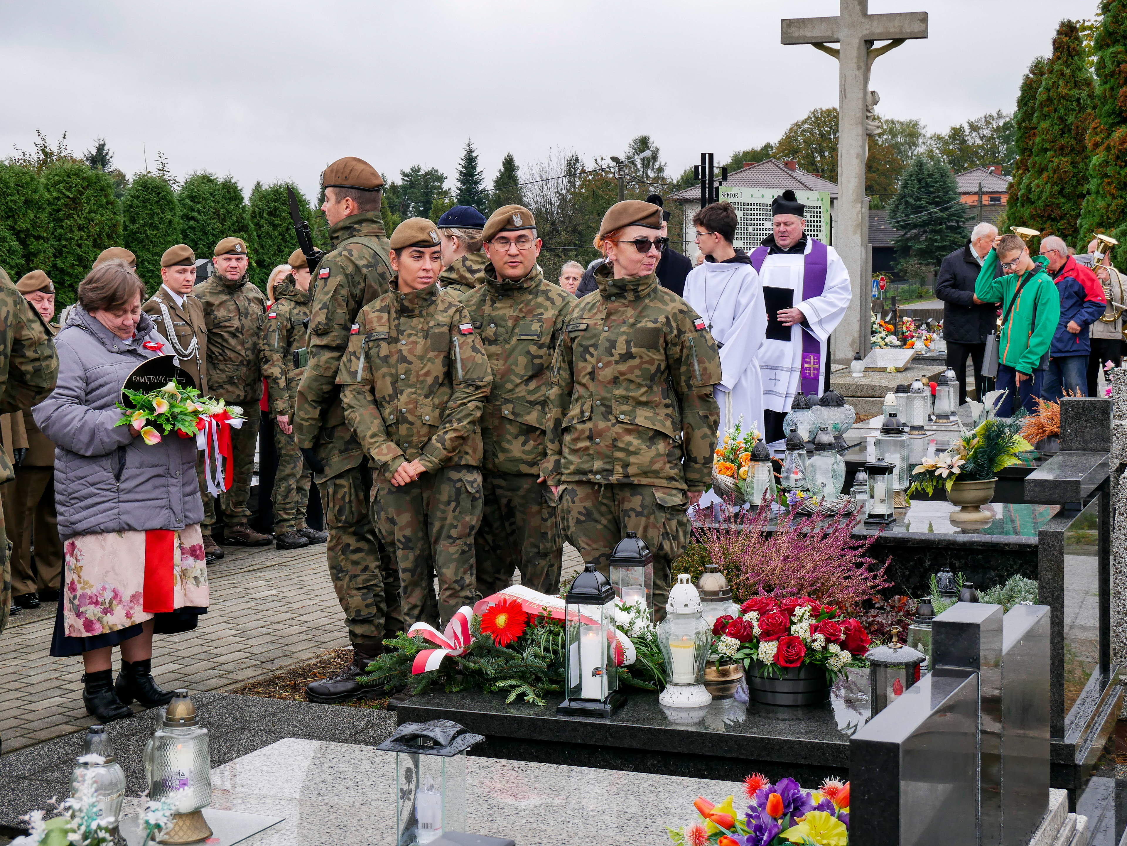 Dziękczynienie za nadanie im. płk. Jana Wawrzyczka 112 Batalionowi Lekkiej Piechoty w Oświęcimiu - Parafia Jawiszowice św. Marcina Bpa