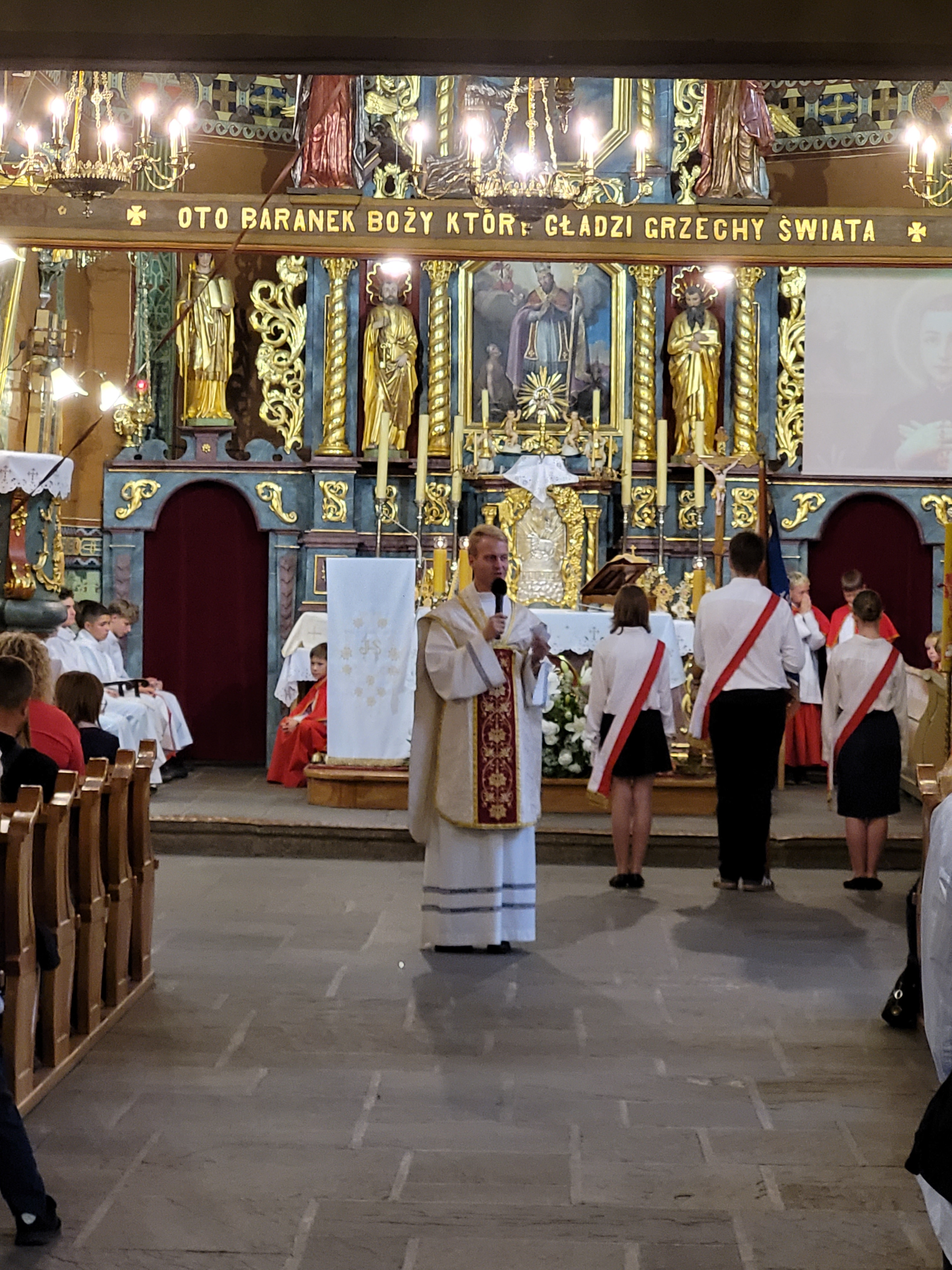 Rozpoczęcie roku szkolnego i katechetycznego - Parafia Jawiszowice św. Marcina Bpa