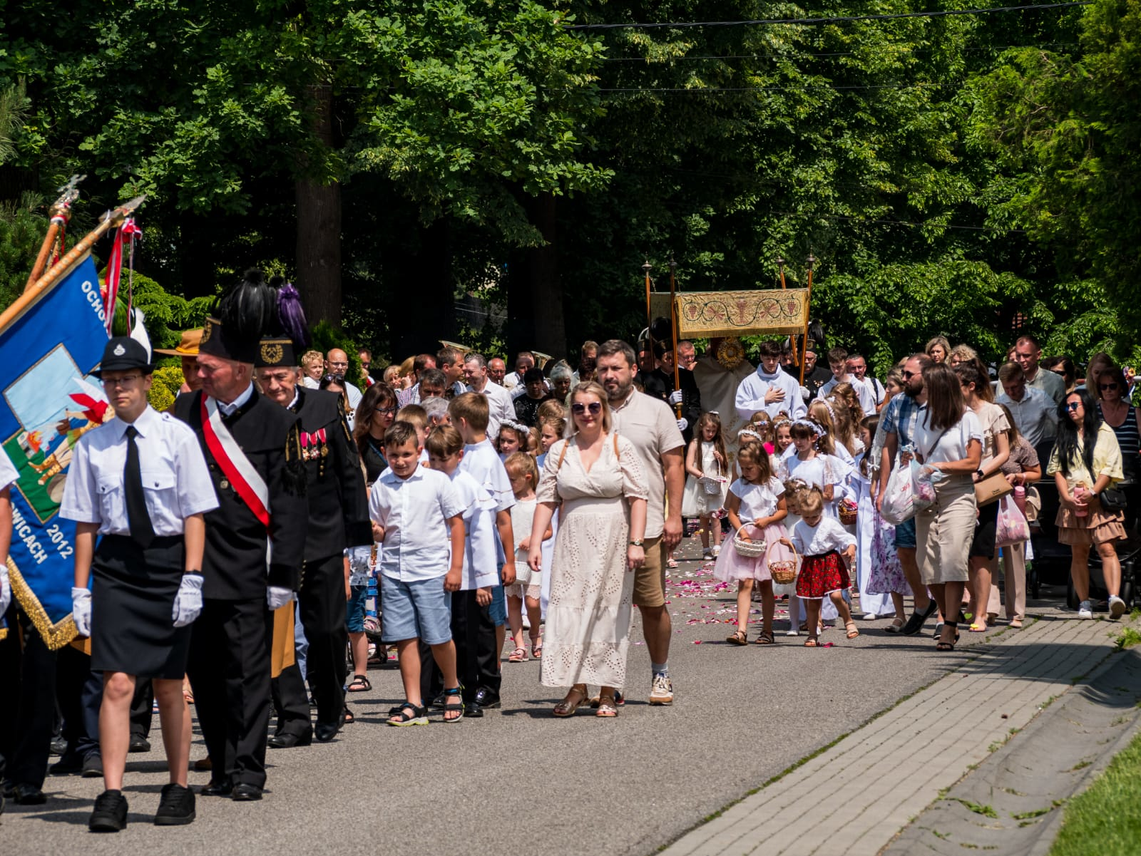 Boże Ciało - Parafia Jawiszowice św. Marcina Bpa