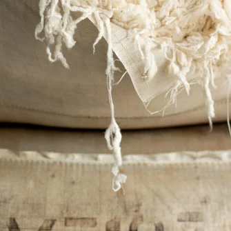 Virgin wool fibers in the Manteco warehouse