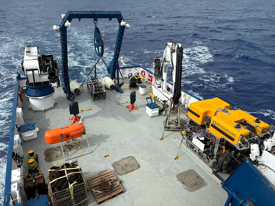 Auv