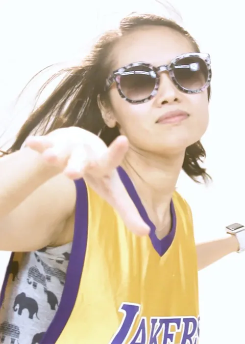 LING LY 