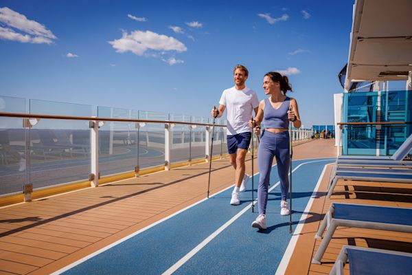 Sportbereich Laufstrecke der Mein Schiff 7