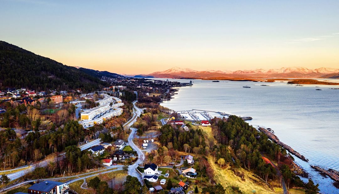 Cruises From To Molde Moldefjord Port Information Offers cruises-from-to-molde-moldefjord-port-information-offers