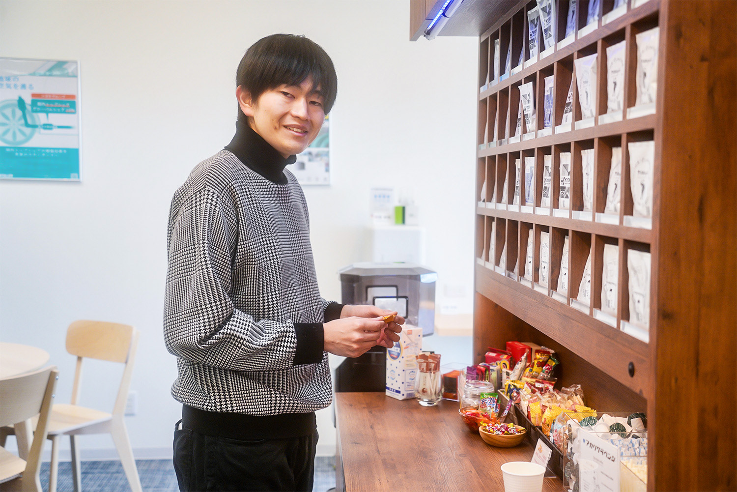 西出 雅 写真 03