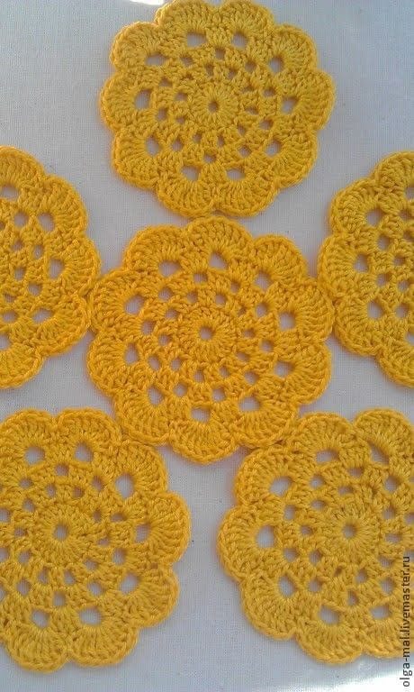 Crochet Round Coasters-set of 6 pieces