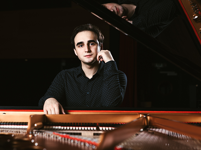 Music Toronto: Illia Ovcharenko