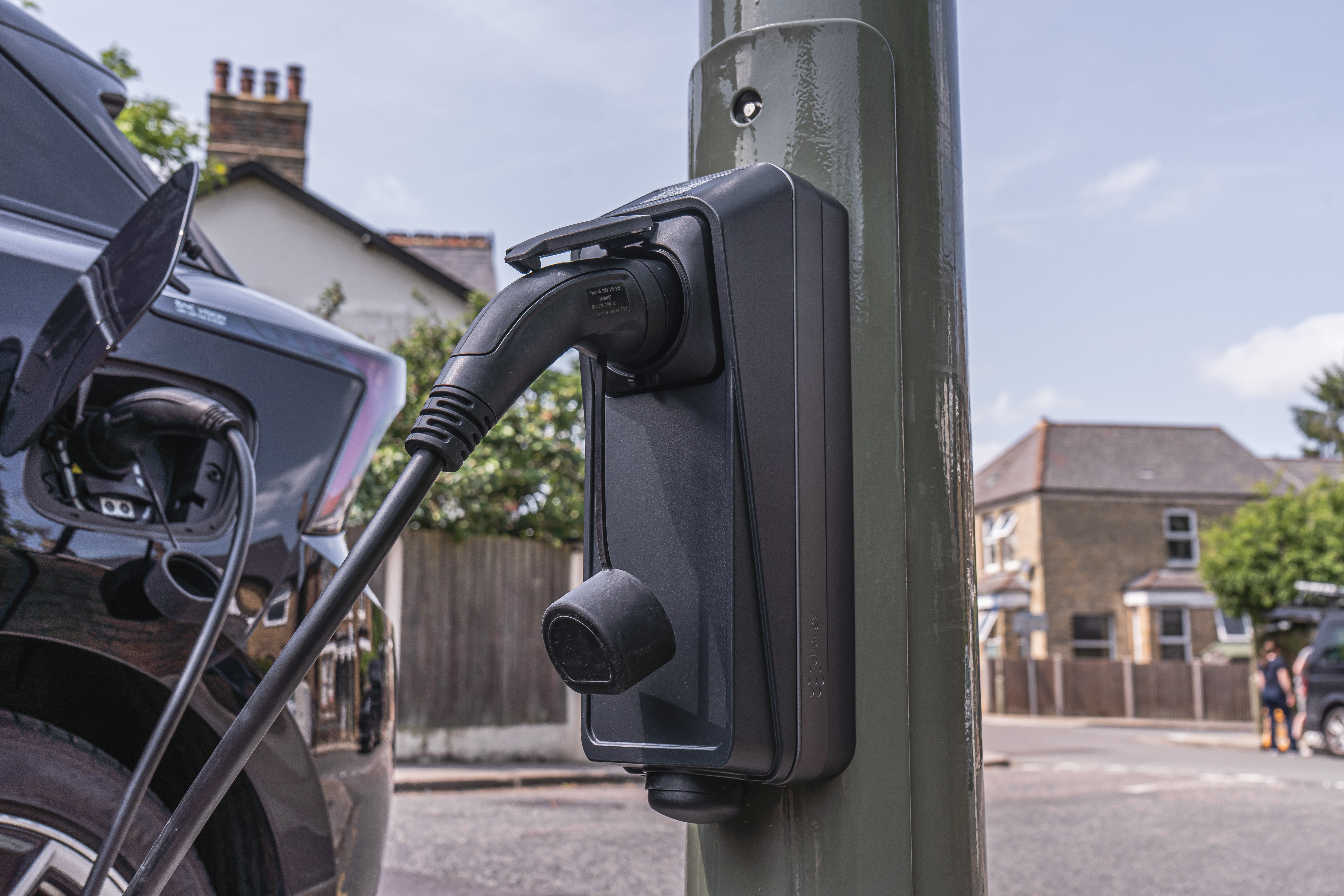 Flow Solo EV Charge Point 