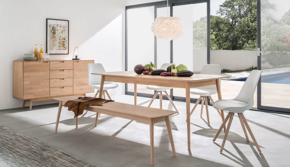 Runde Massivholztische