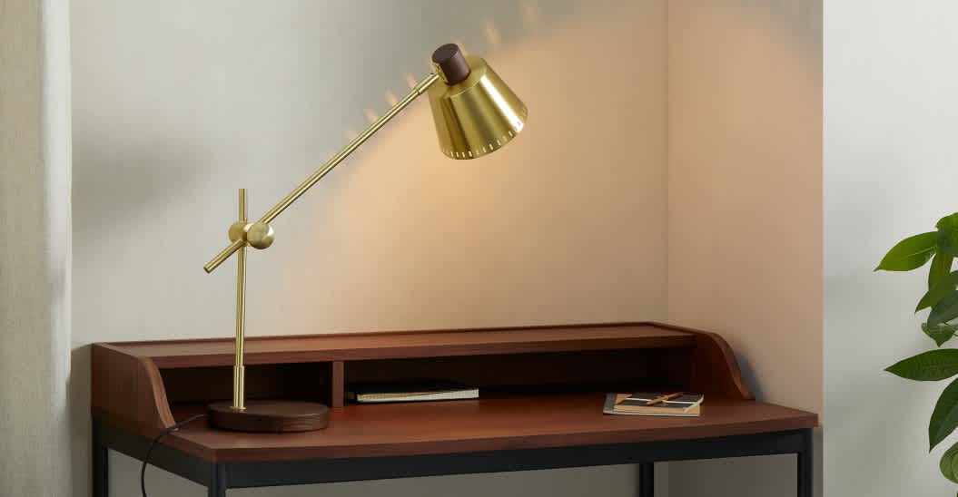 Schreibtischlampen & Leseleuchten für\'s Home Office online shoppen | amber  living