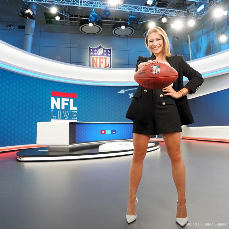 NFL American Football RTL Moderatorin Jana Wosnitza