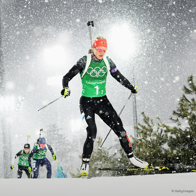 Denise Hermann beim Skifahren