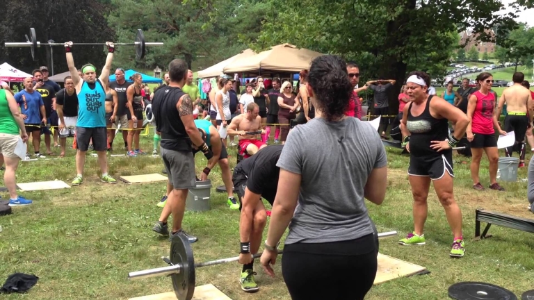 Outdoors CrossFit competition