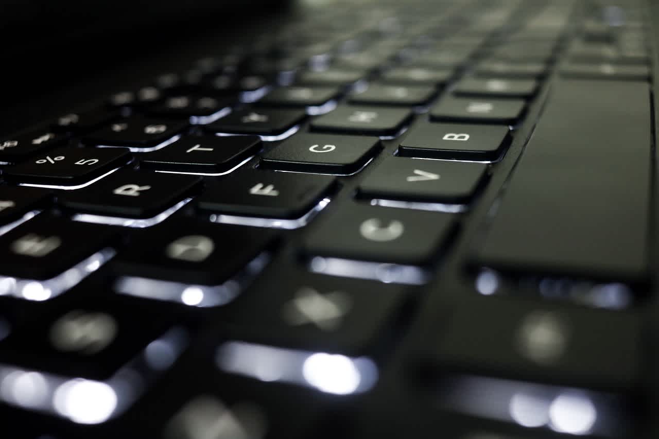keyboard-2308477 1280