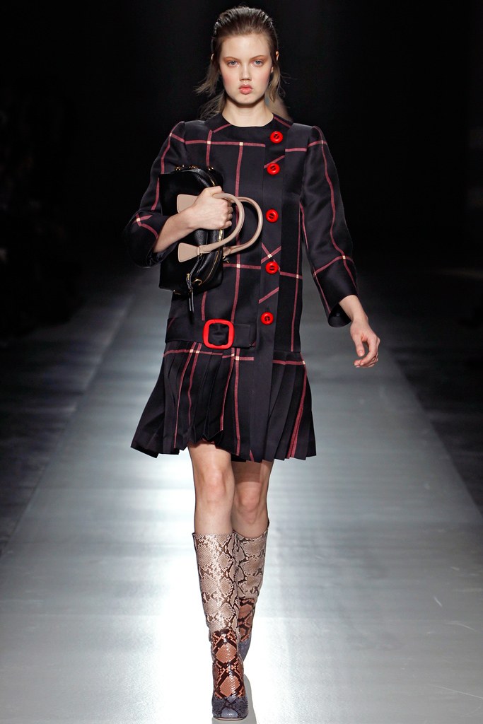 Prada F/W 2011 - Minnie Muse