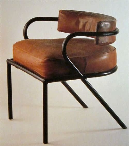 Rene   herbst  fauteuil en tube laque    coussin de cuir  1928