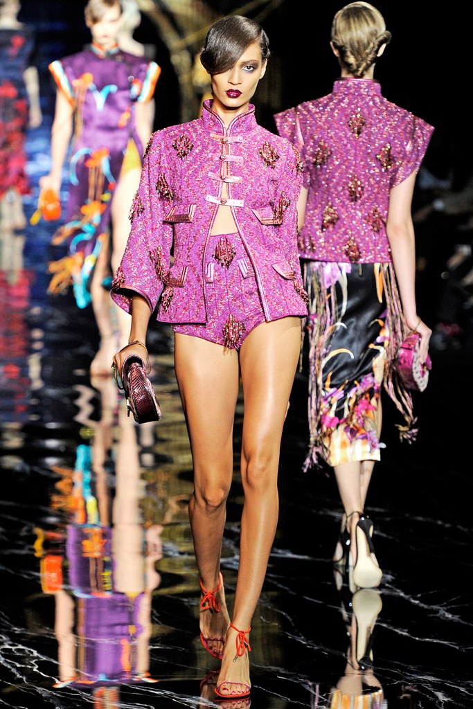 Louis Vuitton── Spring / Summer 2011 Paris Fashion Week - MING'S