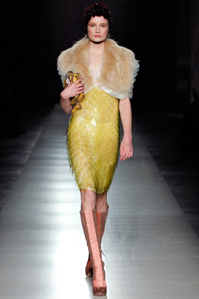 Prada F/W 2011 - Minnie Muse