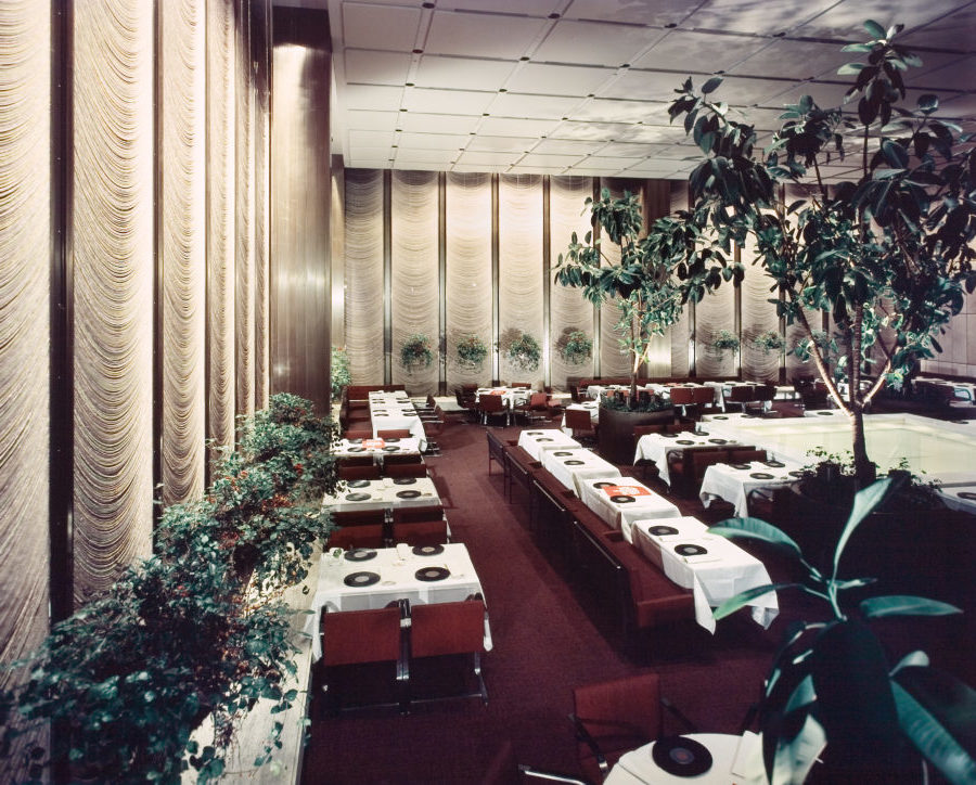 Four seasons restaurant  location  new york ny  architect  philip johnson 1954.    ezra stoller