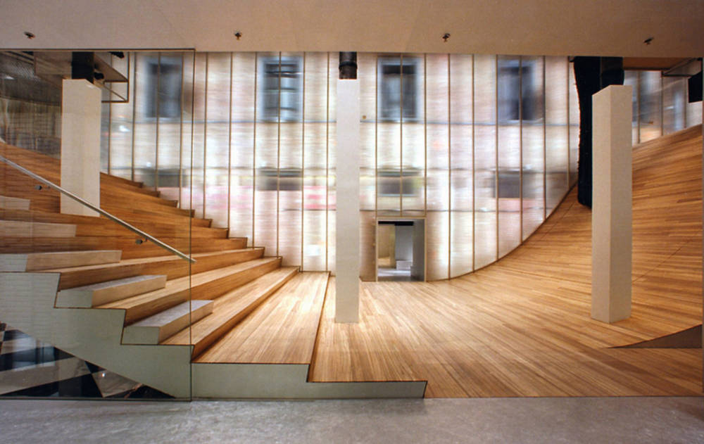  Rem Koolhaas, New York's Prada Epicenter 
