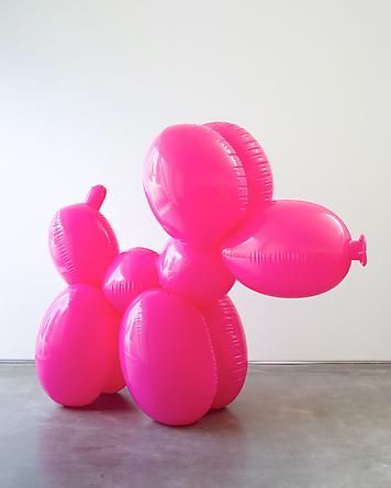 Paul mccarthy  white snow  balloon dog  2013