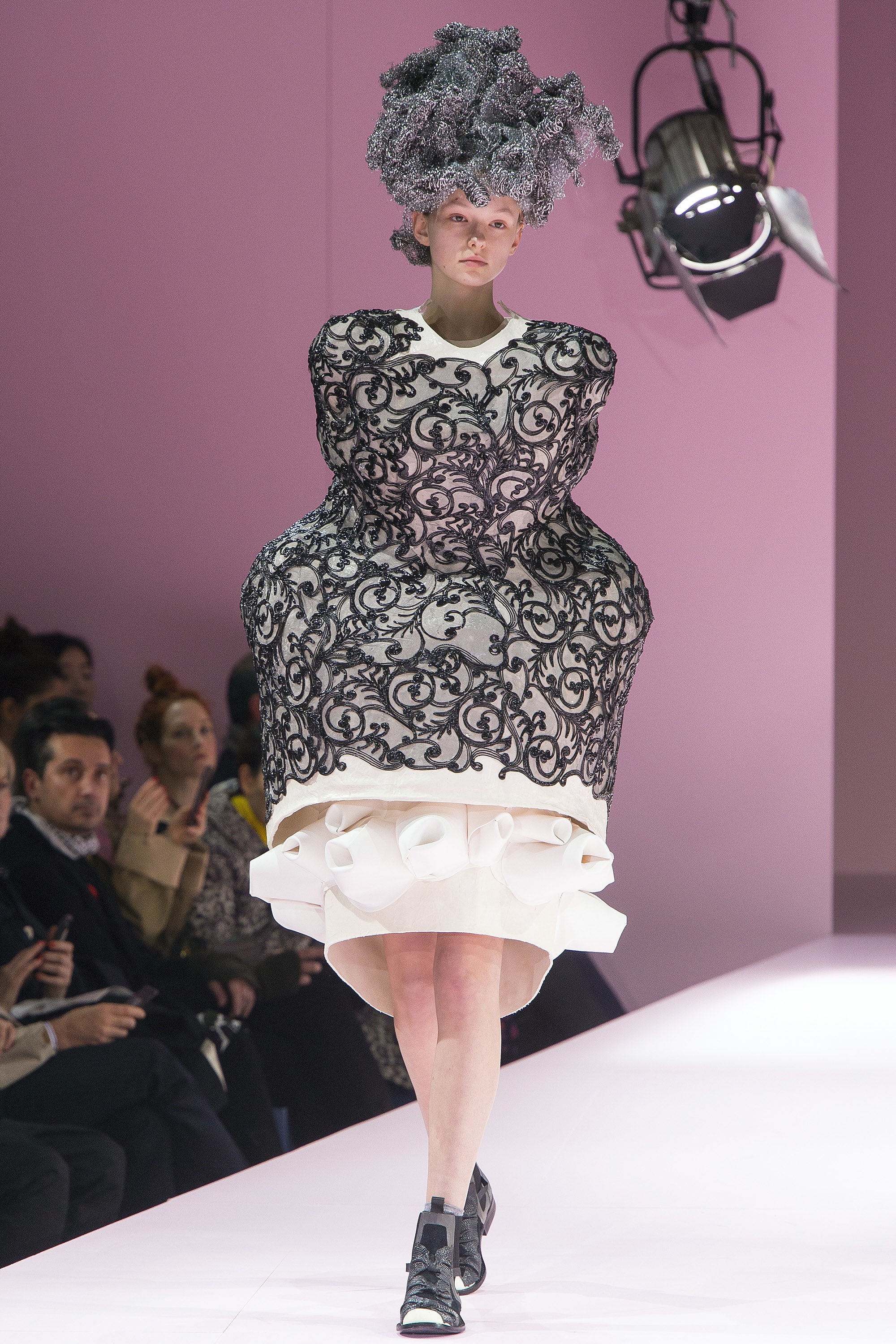 Comme des Garçons F/W 2017 - Minnie Muse