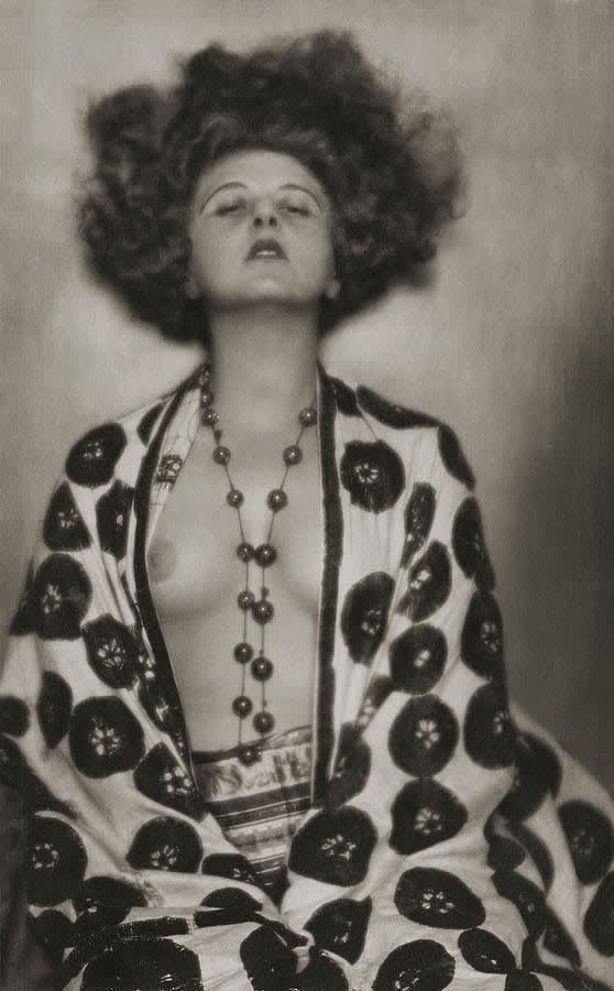 Dora kallmus  dancer  anita berber  1923