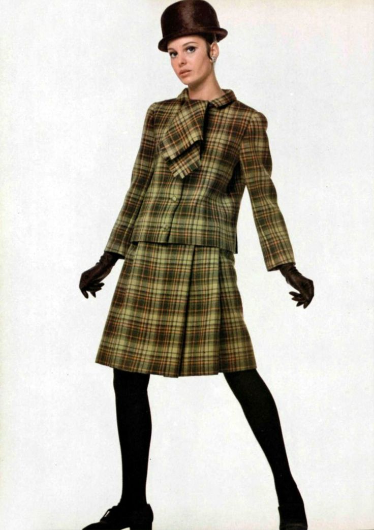 L officiel magazine 1967 balenciaga